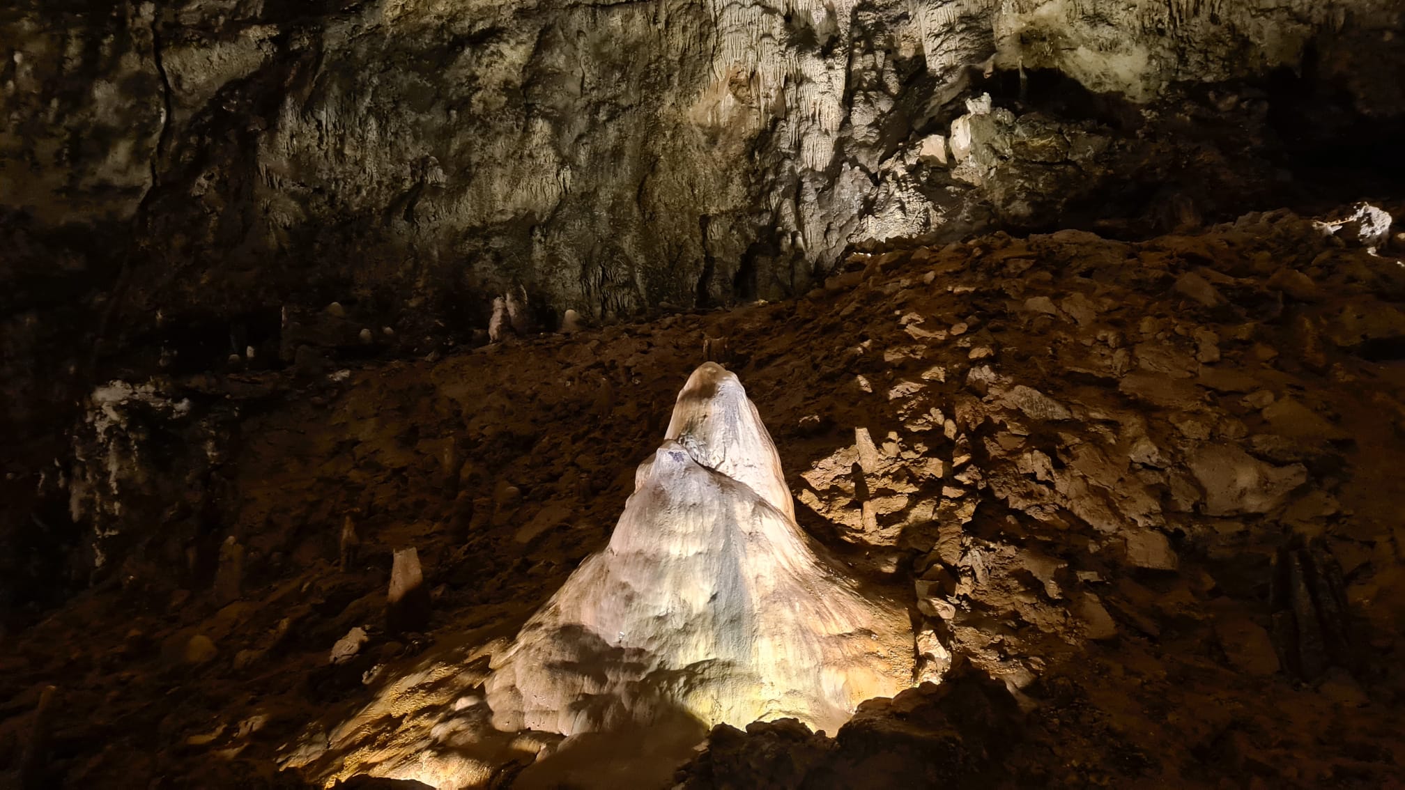 Fotos: Visita a las cuevas de Valporquero