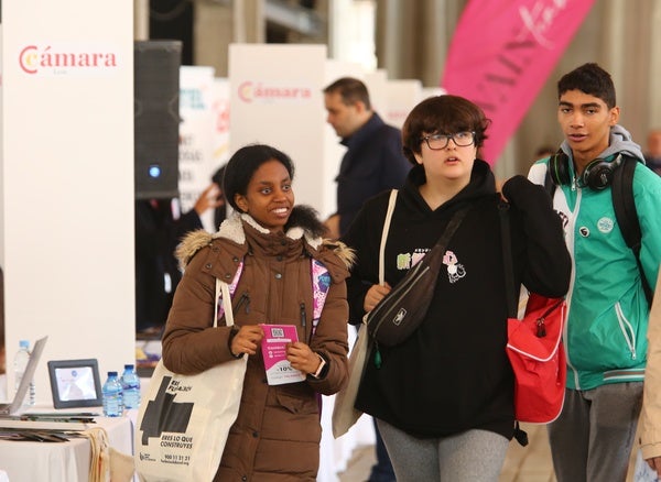 Inauguración de la III Feria del Empleo y el Emprendimiento del Bierzo.