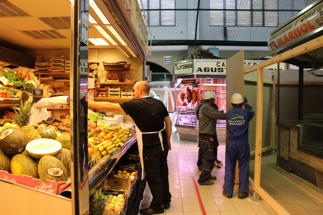 Fotos: Obras en el Mercado del Conde Luna