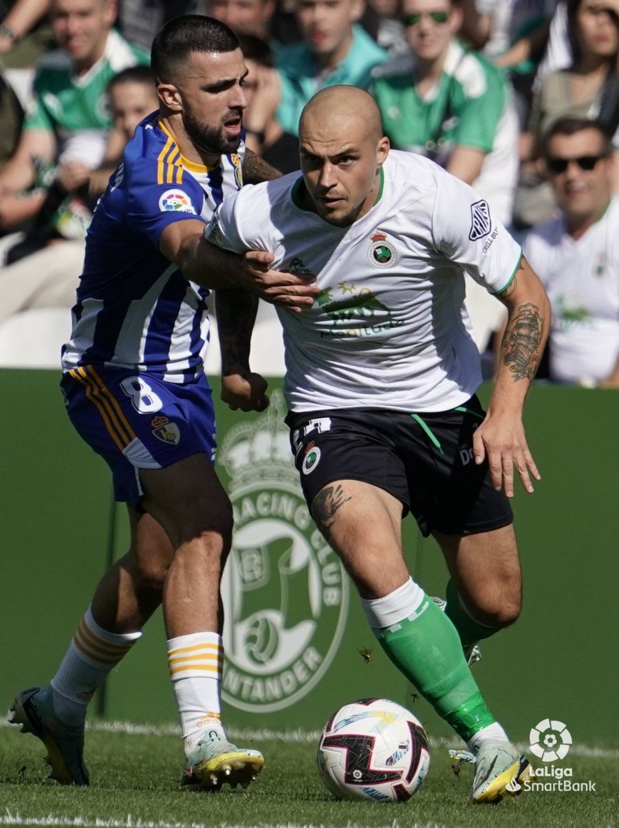 El conjunto berciano se mide al Racing en el partido correspondiente a la jornada 12 de LaLiga SmartBank