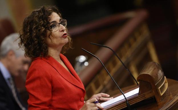 María Jesus Montero, durante su intervención en el Congreso. 