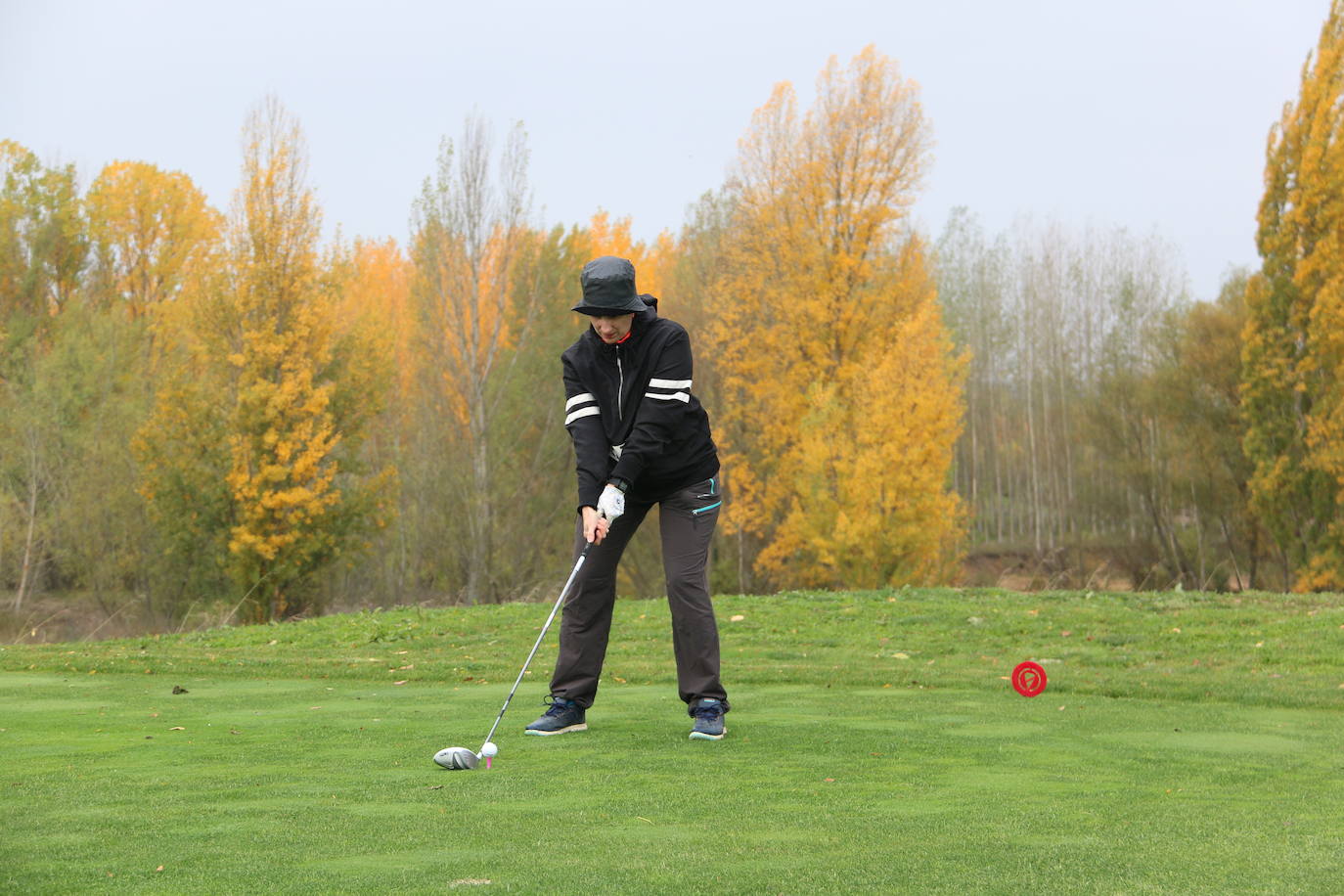 Fotos: Sesión de tarde en el II Torneo de Golf Leonoticias