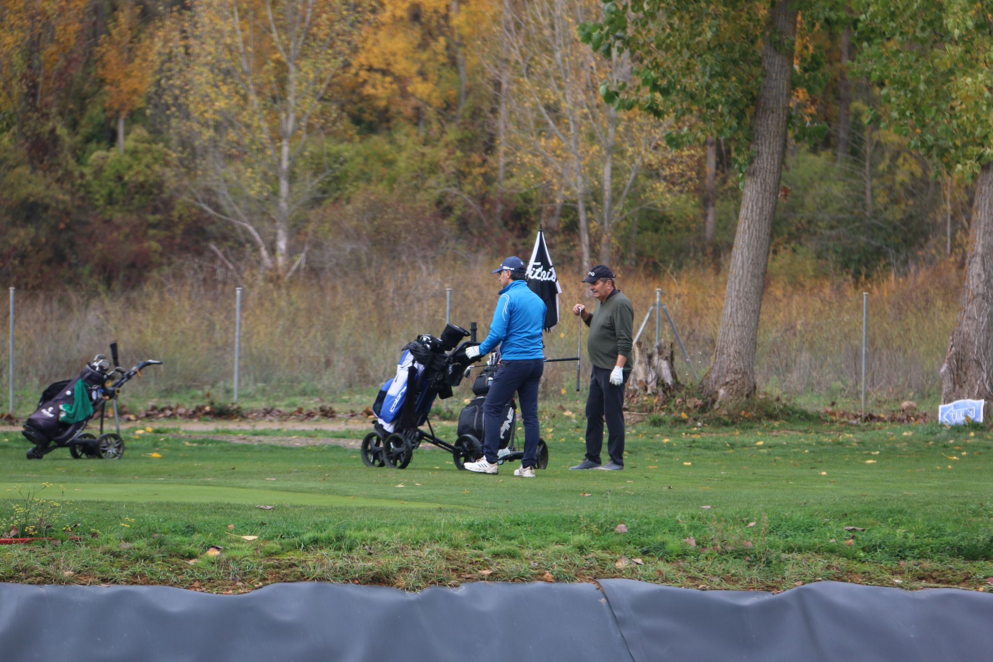 Fotos: Intensa jornada de golf de la mano de leonoticias
