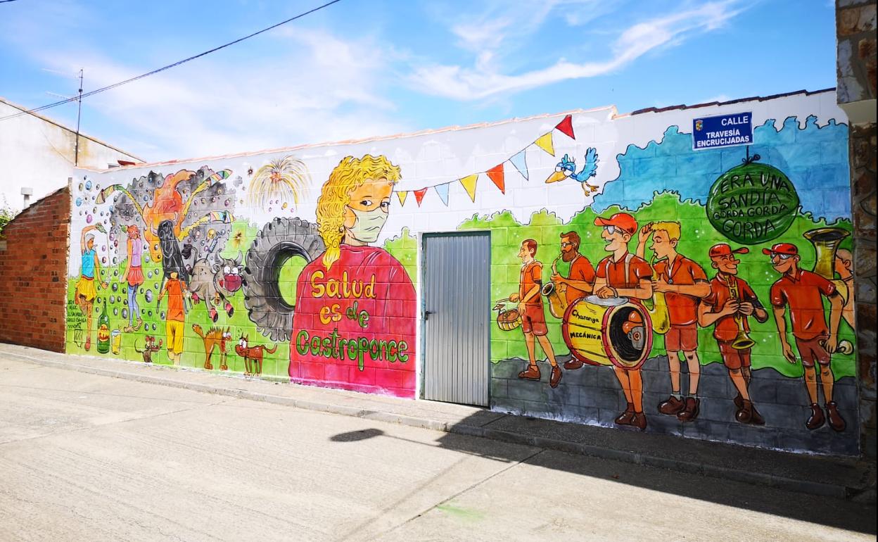 El artista fue un asiduo de los talleres de muralismo, ilustración y cómic que organizados por el Instituto Leonés de Cultura llevaron durante años la obra de Lolo por todos los rincones de la provincia | Casi 300 murales que realizó con los vecinos de los pueblos desde 2013 protegen la obra del artista que fallecía este mes de octubre.