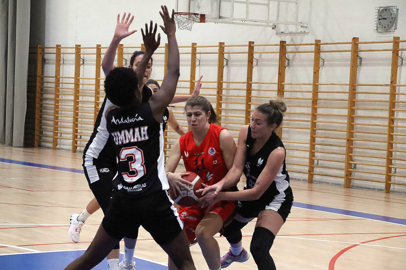 Partido correspondiente a la jornada 5 de la Liga Femenina 2.