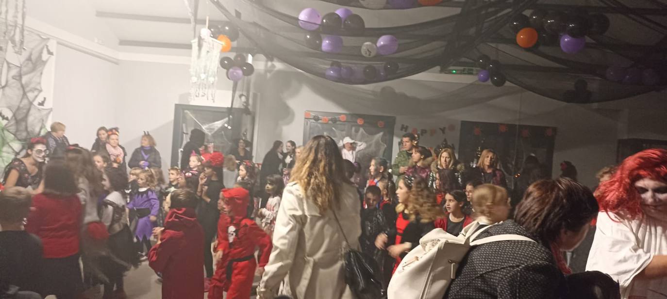 Fotos: Fiesta de Halloween en Valencia de Don Juan