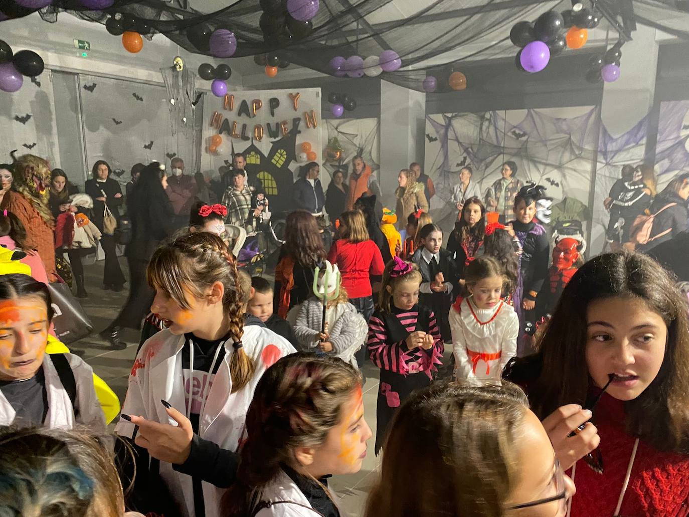 Fotos: Fiesta de Halloween en Valencia de Don Juan