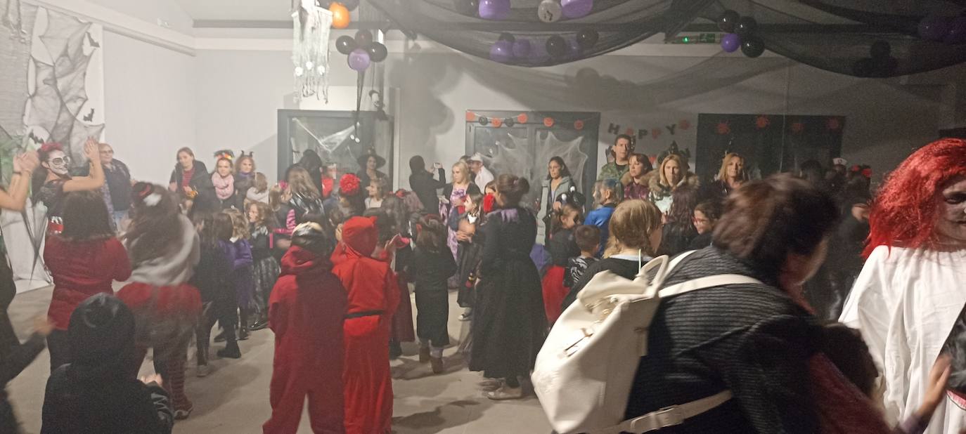 Fotos: Fiesta de Halloween en Valencia de Don Juan