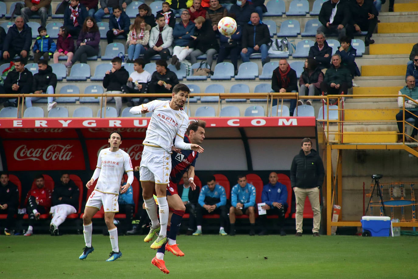 El conjunto leonés recibe al Rayo Majadahonda en la jornada 11 del grupo 1 de la Primera RFEF.