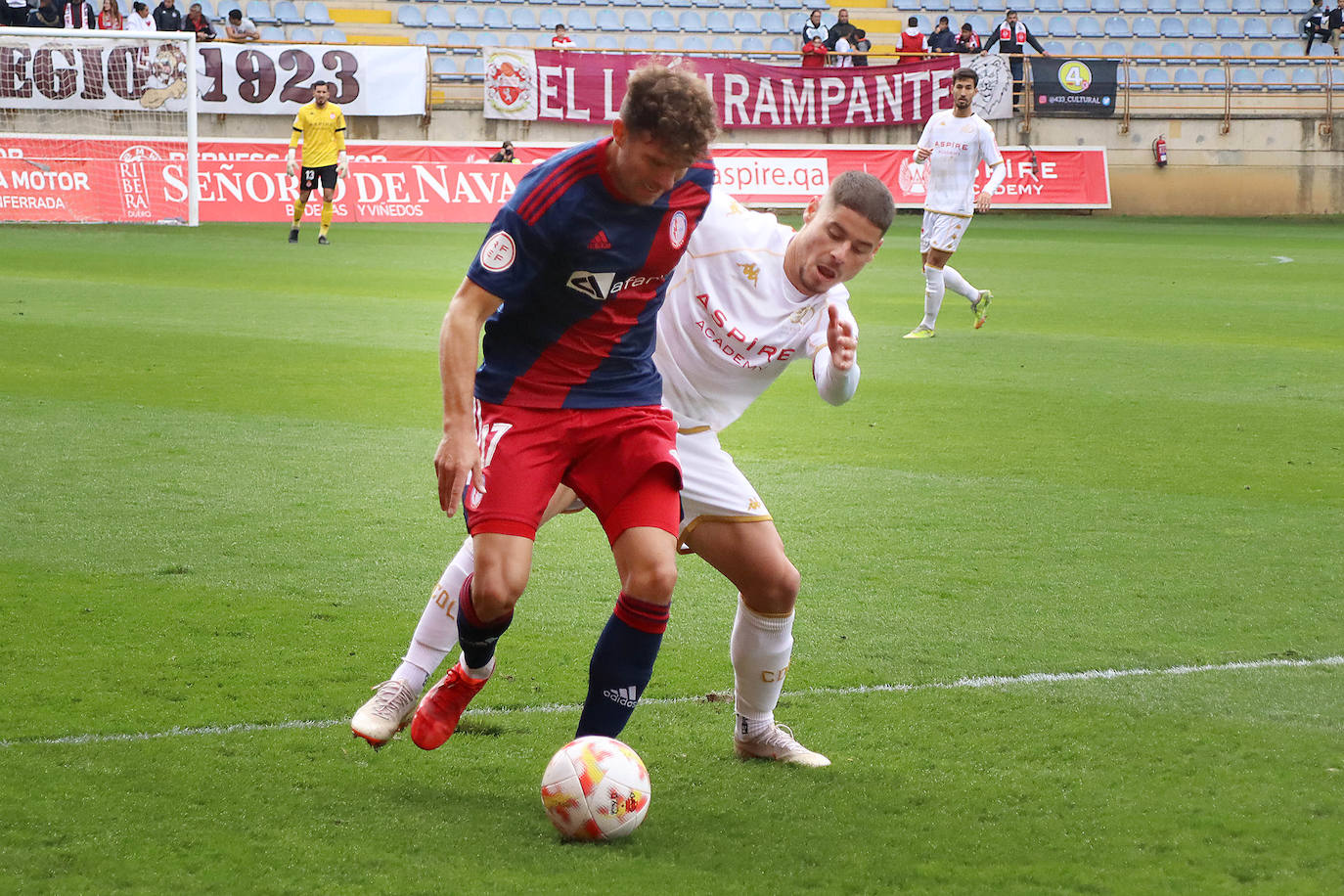 El conjunto leonés recibe al Rayo Majadahonda en la jornada 11 del grupo 1 de la Primera RFEF.