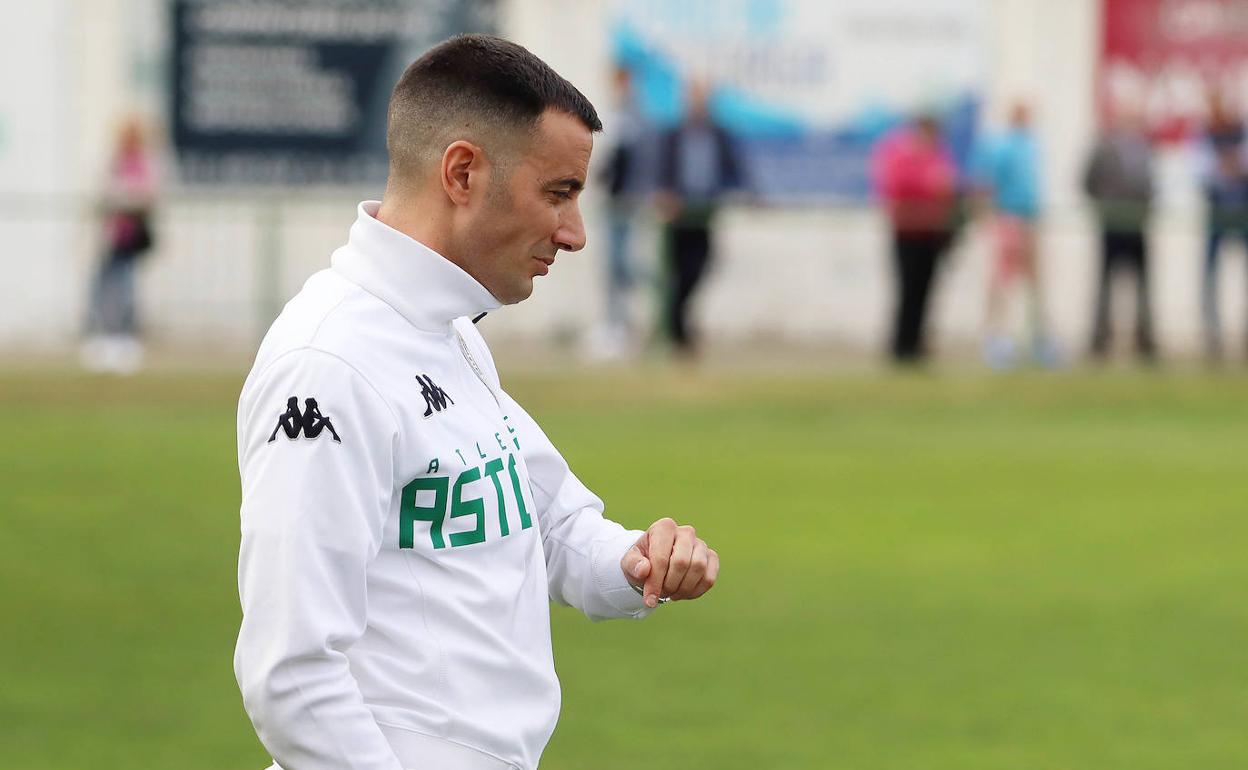 José Luis Lago, entrenador del Atlético Astorga.