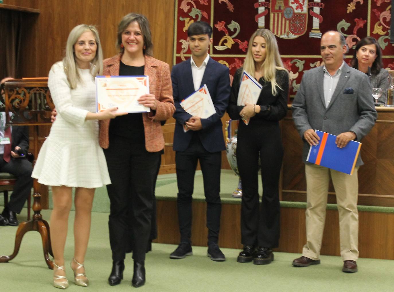 Entrega de premios del concurso de relatos sobre economía inclusiva convocado por la Ule.