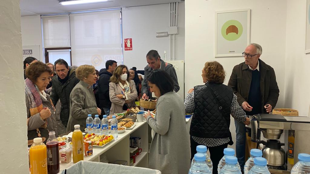 El Centro de Día Concepción Arenal reabre sus puertas y acoge la presentación de sus nuevas certificaciones de gestión. 