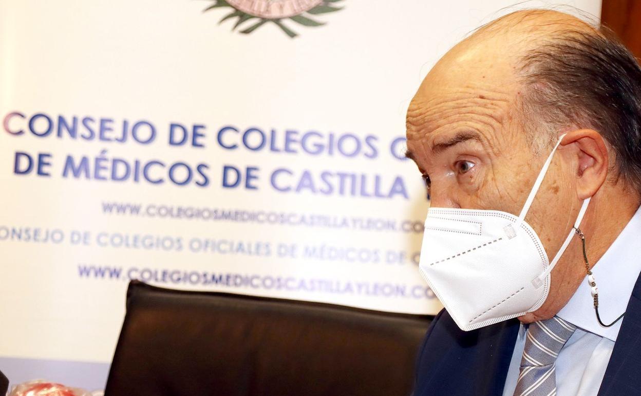 El leonés José Luis Díaz Villarig seguirá siendo presidente del sindicato médico de Castilla y León.