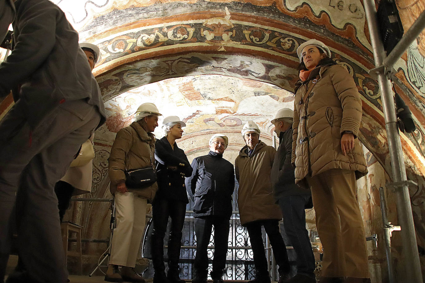 Visita a la restauración de las pinturas del Panteón Real de la Colegiata de San Isidoro