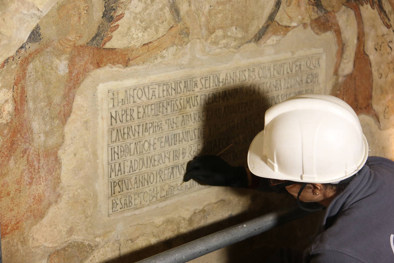 Visita a la restauración de las pinturas del Panteón Real de la Colegiata de San Isidoro