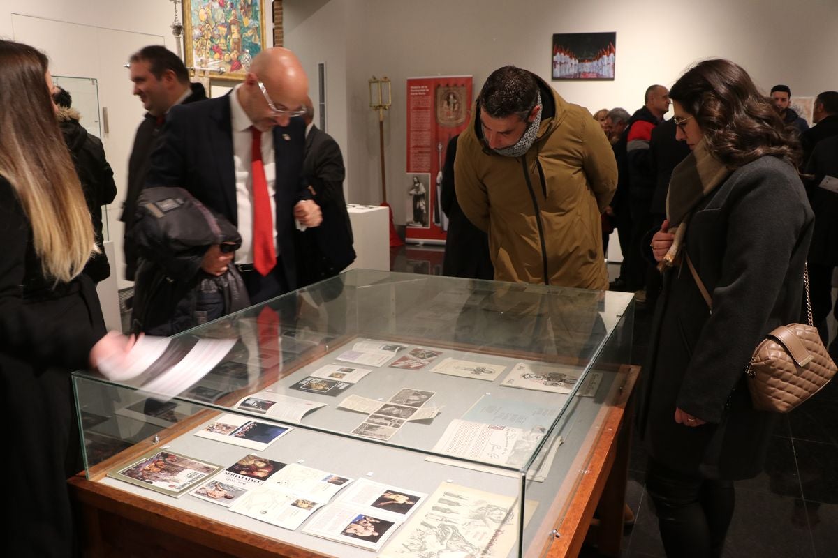 La Hermandad de Santa Marta muestra su historia a través de esta exposición en el Museo Diocesano y de la Semana Santa