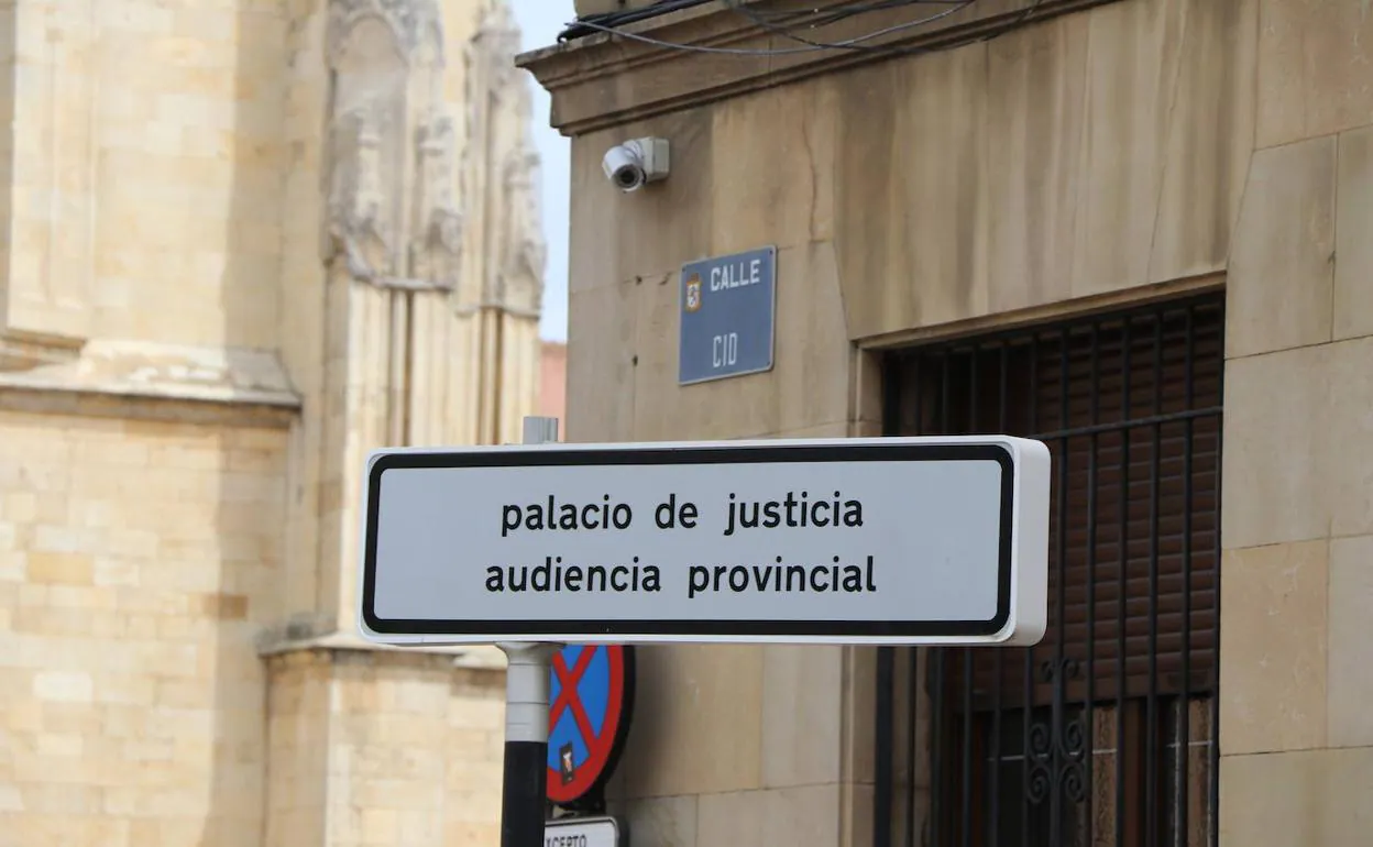 El juicio se celebra en la Audiencia Provincial de León el 21 de noviembre. 