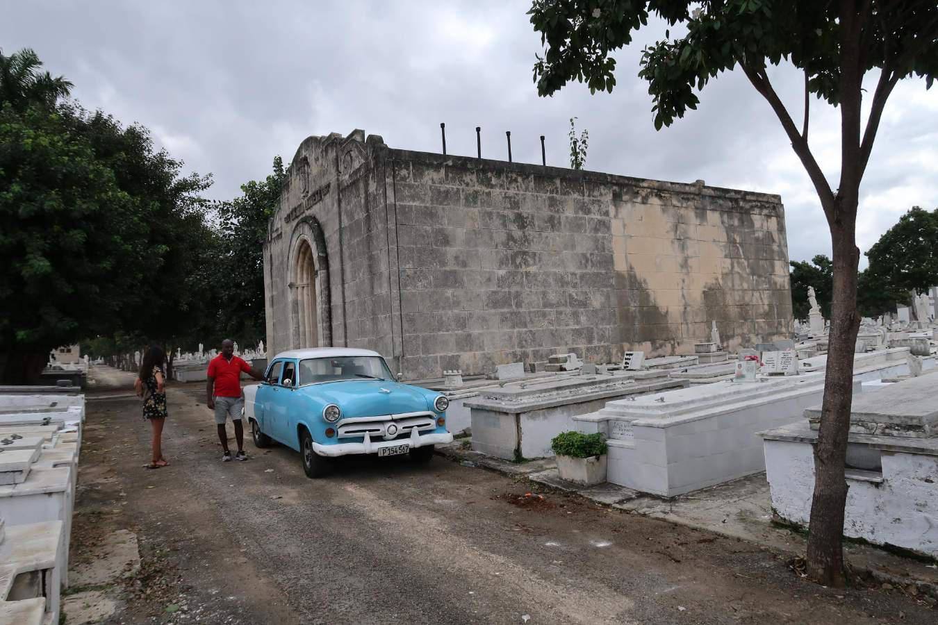 Fotos: Panteón de la Colonia Leonesa en Cuba