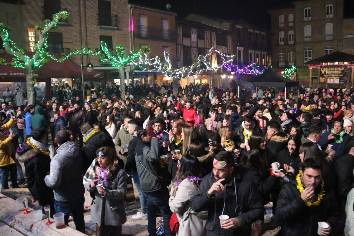 La localidad facundina ha celebrado este sábado una nochevieja anticipada para fomentar el turismo de la villa.