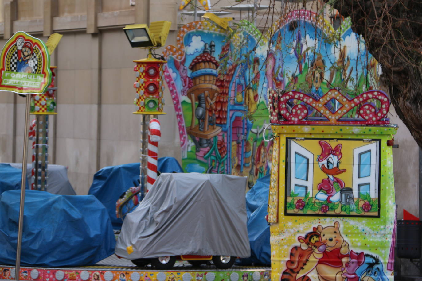 Fotos: Las atracciones de Navidad se suman a las fiestas en León