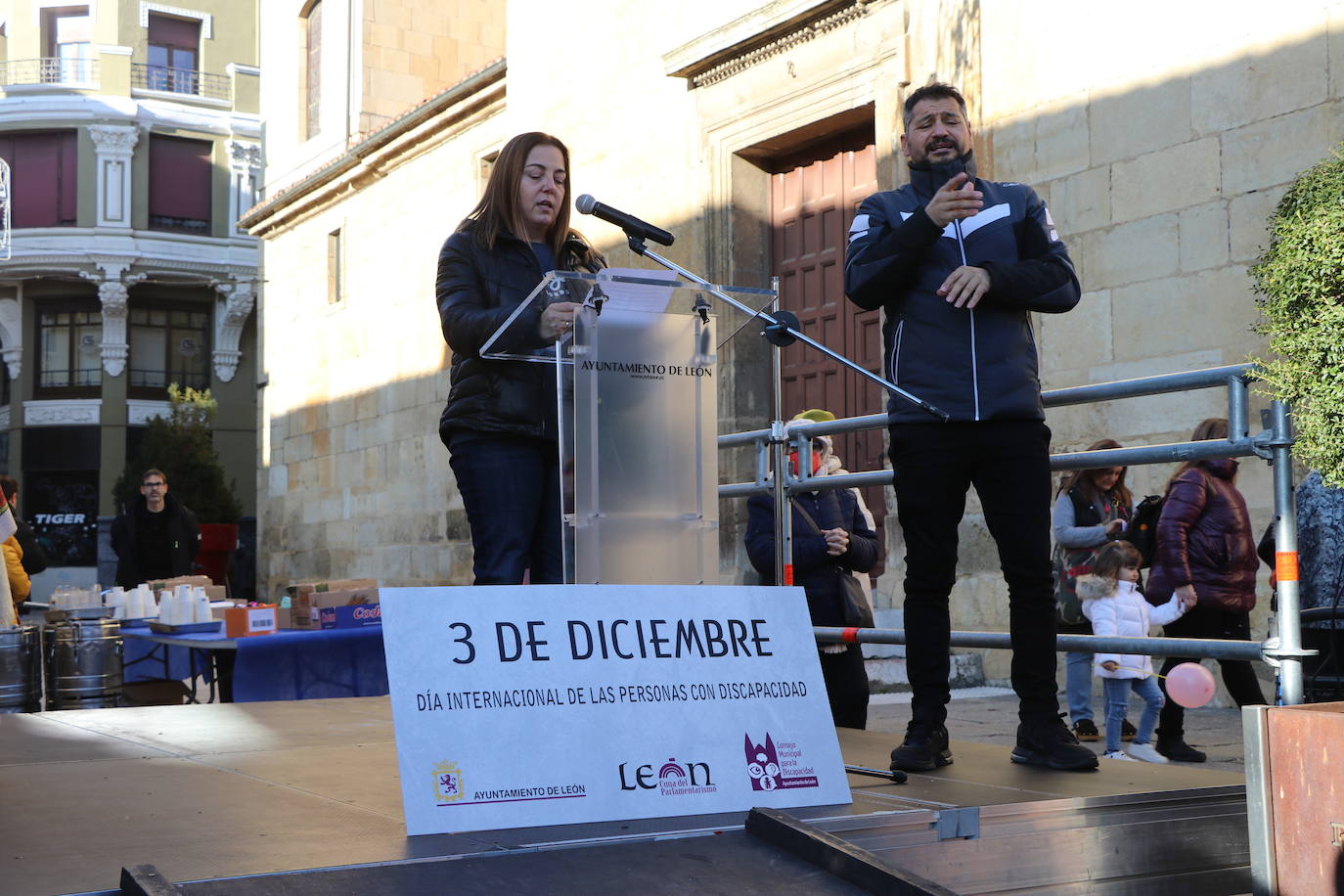 Celebración de los actos del 'Día Mundial de las Personas con Discapacidad' en León.