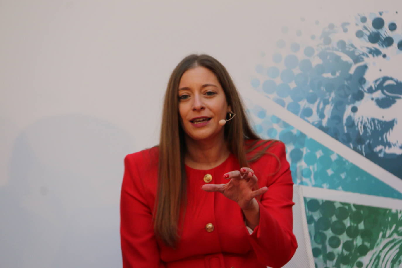 Alcaldes de todos los rincones de la provincia acuden al acto de conmemoración de la Carta Magna española | El berciano José Carralero ha sido el encargado de pronunciar el discurso de esta celebración