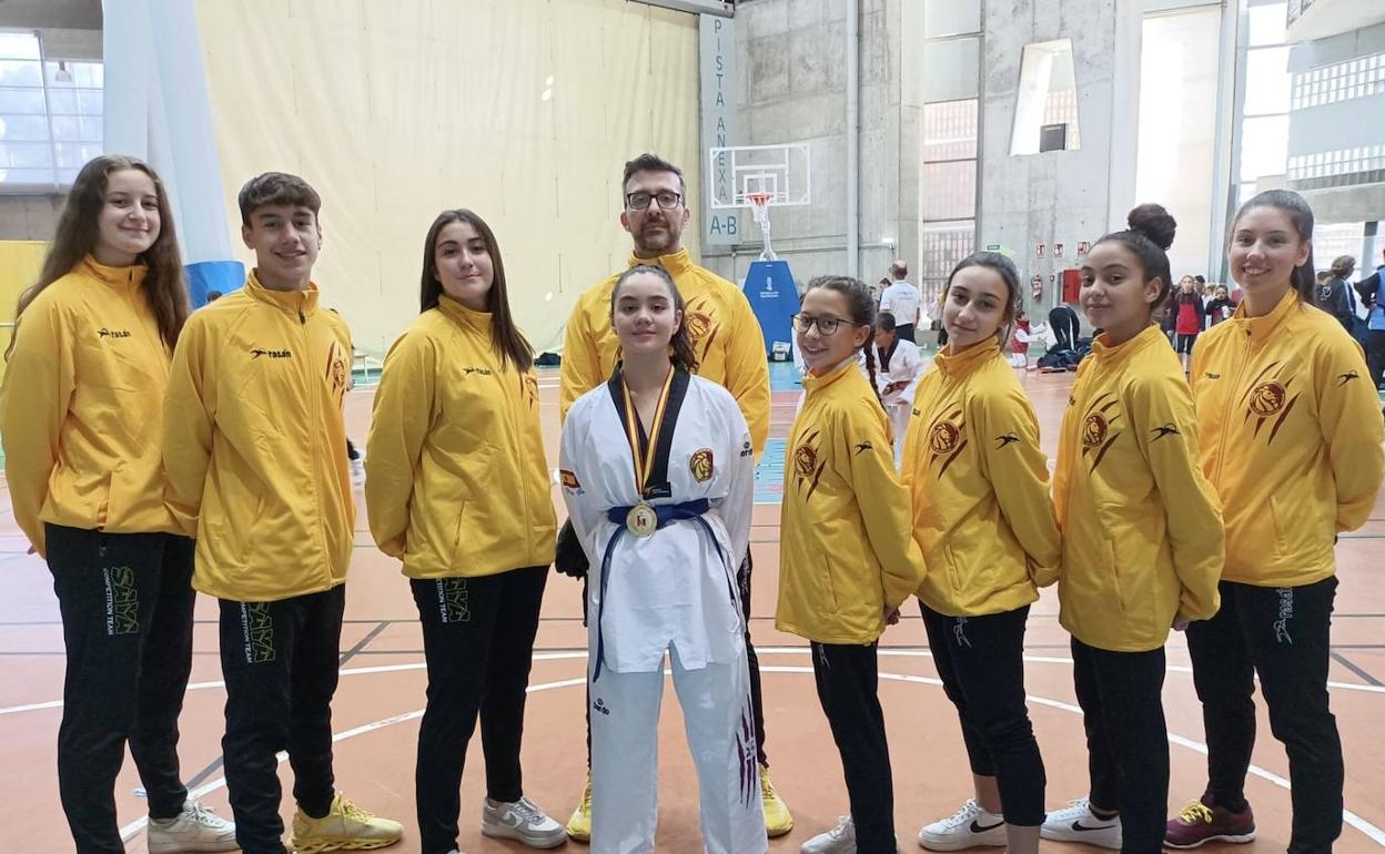 Jessica Aidee González, del Club Saya, se proclama campeona de España en la categoría precadete.