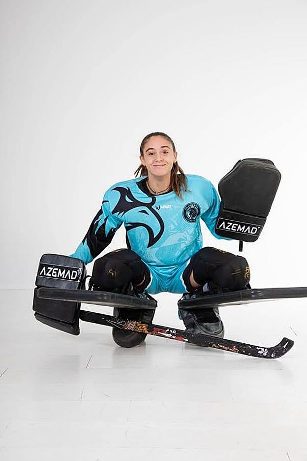 La portera compostelana se despidió del equipo y puso rumbo a Galicia.