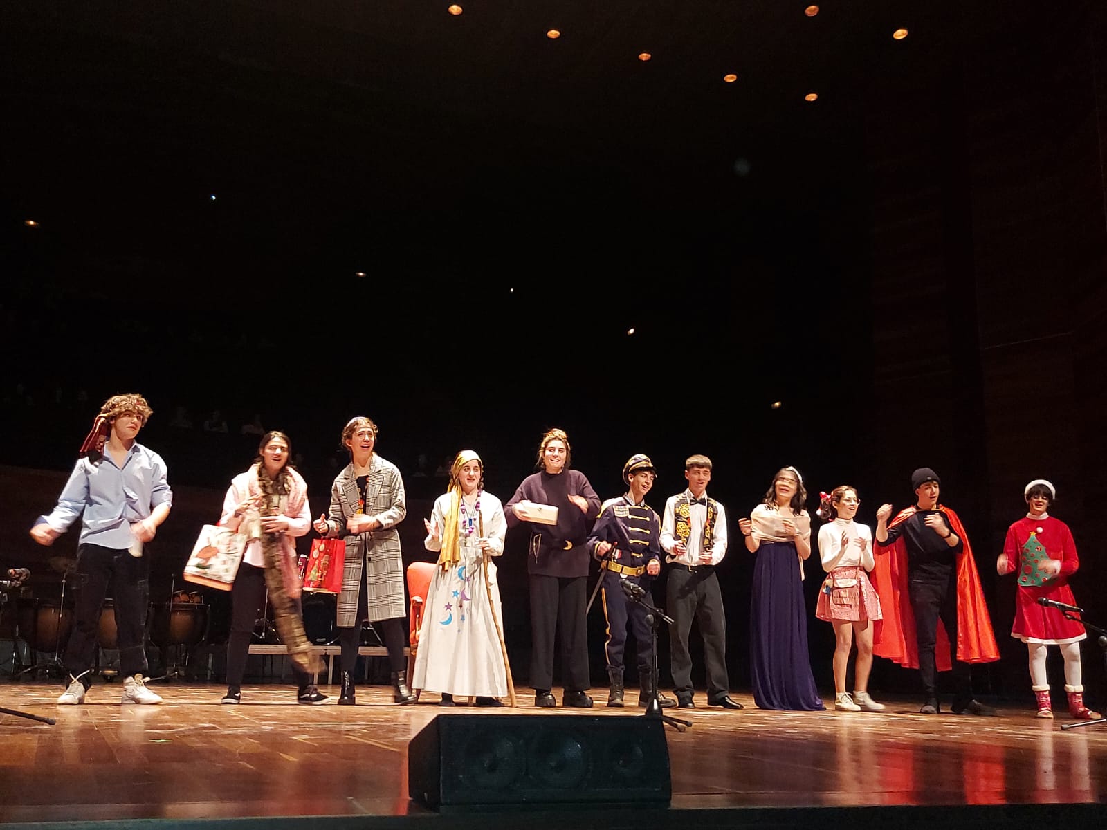 El Auditorio Ciudad de León acogió este lunes 19 el primero de los festivales delos alumnos de Escuela Municipal de Música, Danza y Artes Escénicas de León