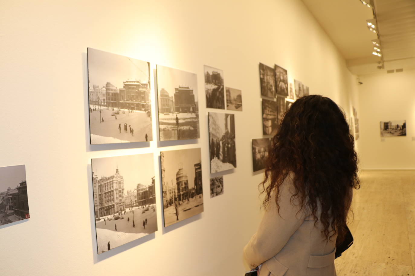 Exposición del aniversario del edificio Pallarés en León. 