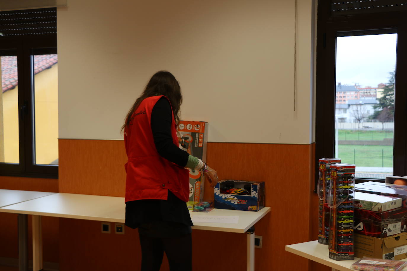 Algunos de los juguetes recogidos por Cruz Roja durante la campaña de Navidad.