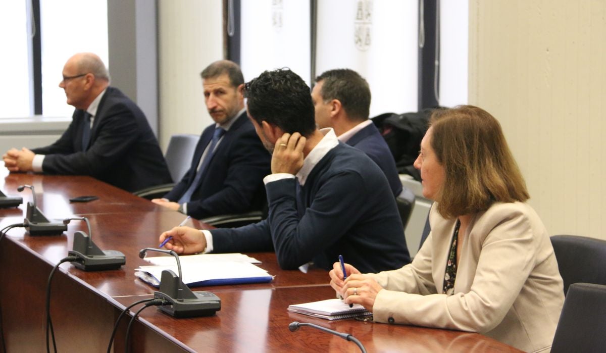 El viceconsejero de Transformación Digital, Jorge Llorente, se reúne con agentes económicos y representantes empresariales e institucionales de la provincia de León