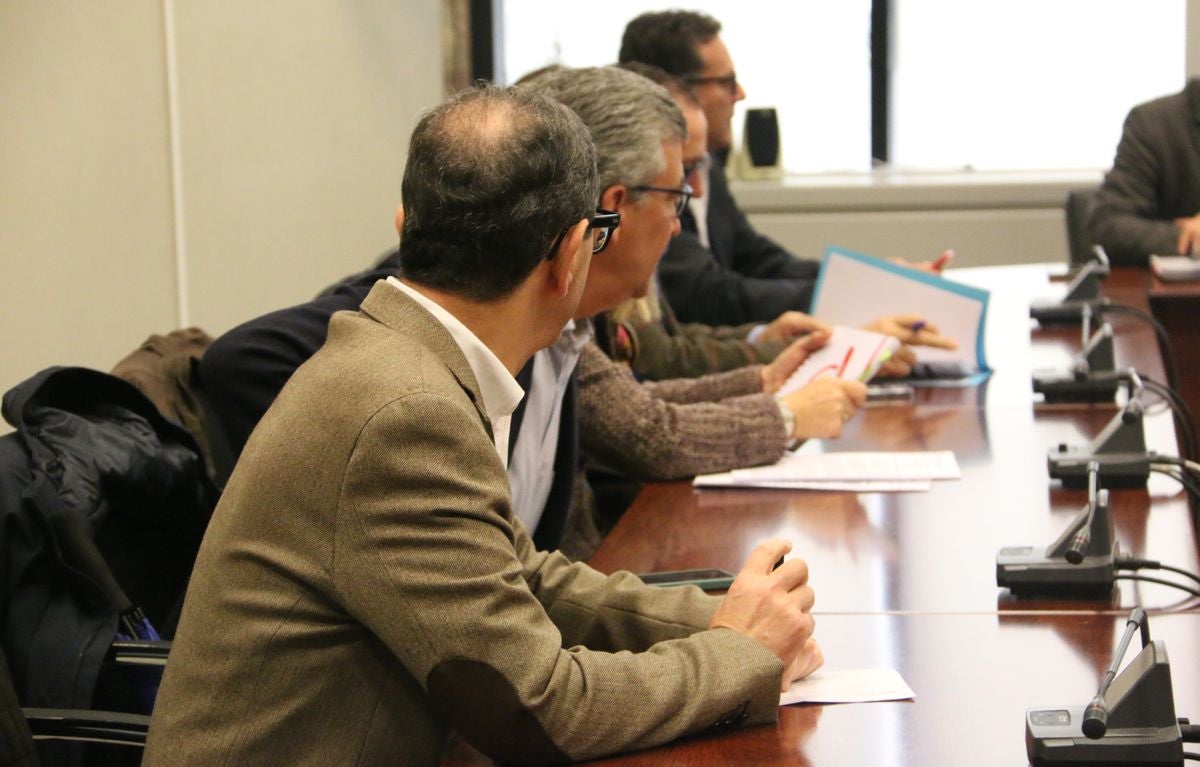 El viceconsejero de Transformación Digital, Jorge Llorente, se reúne con agentes económicos y representantes empresariales e institucionales de la provincia de León