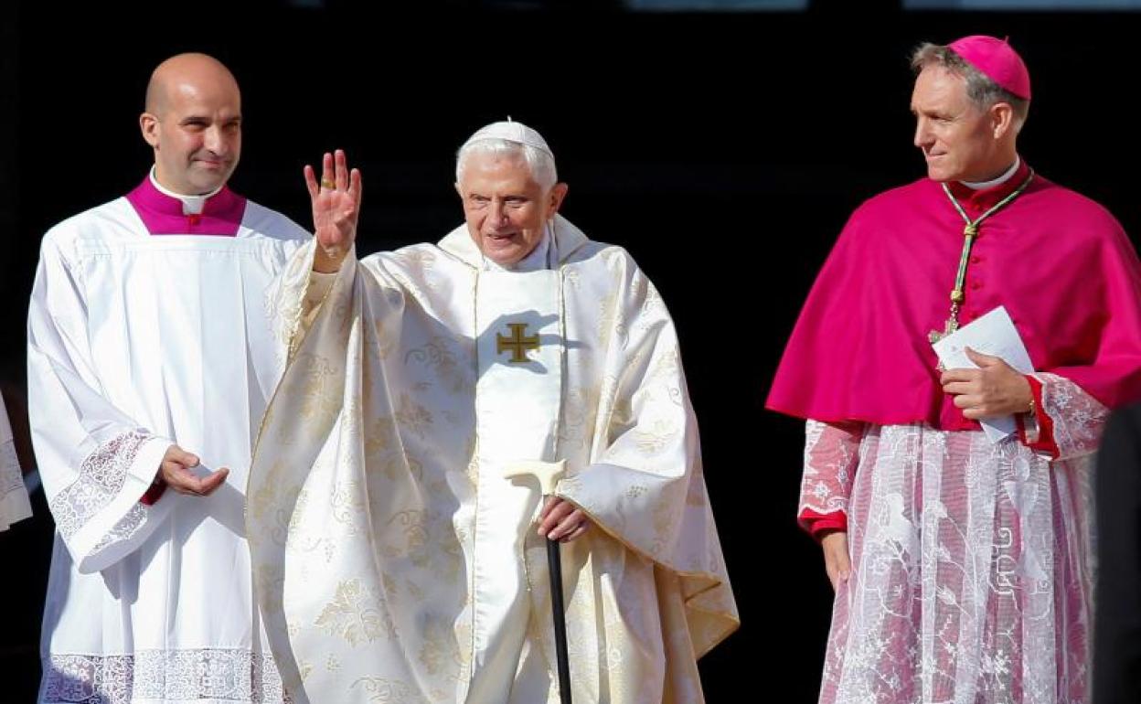 Benedicto XVI, en la misa de beatificación de Pablo VI, en 2014 