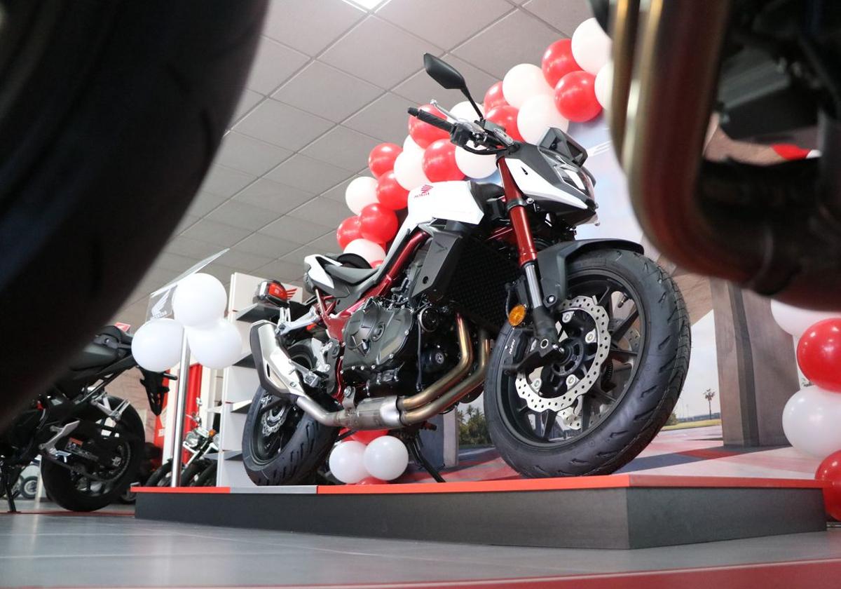 El nuevo modelo de Hornet, en el concesionario Honda Moto Center León.