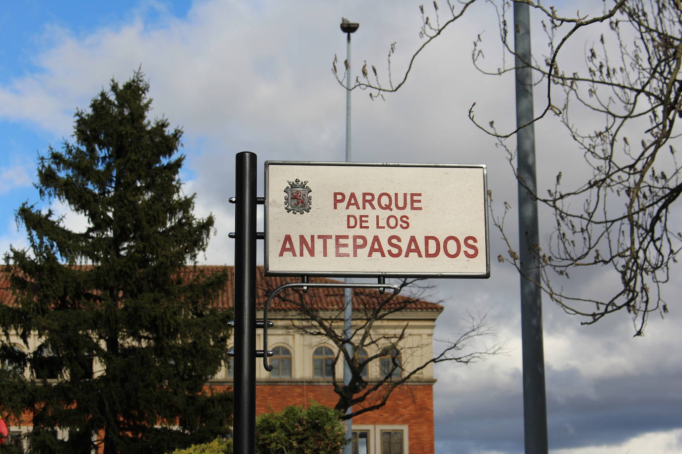 El parque de los Antepasados para el presente y el futuro de San Esteban