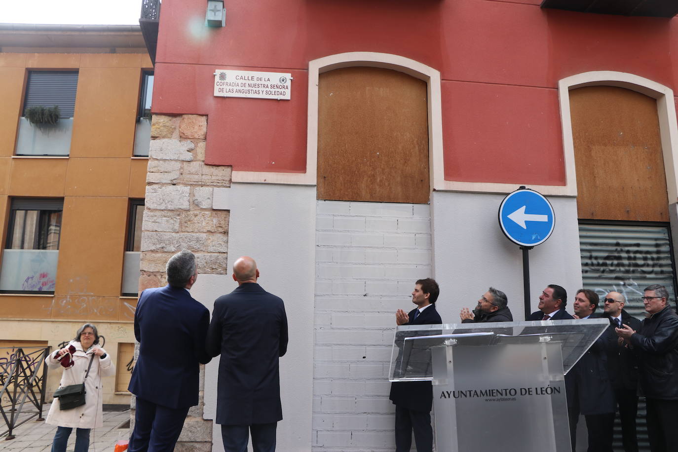 El callejero llama a Angustias