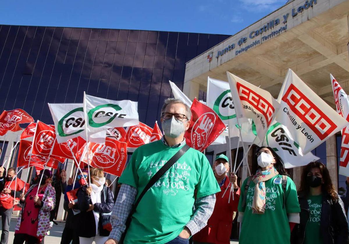 Protesta de la junta de personal docente de León.