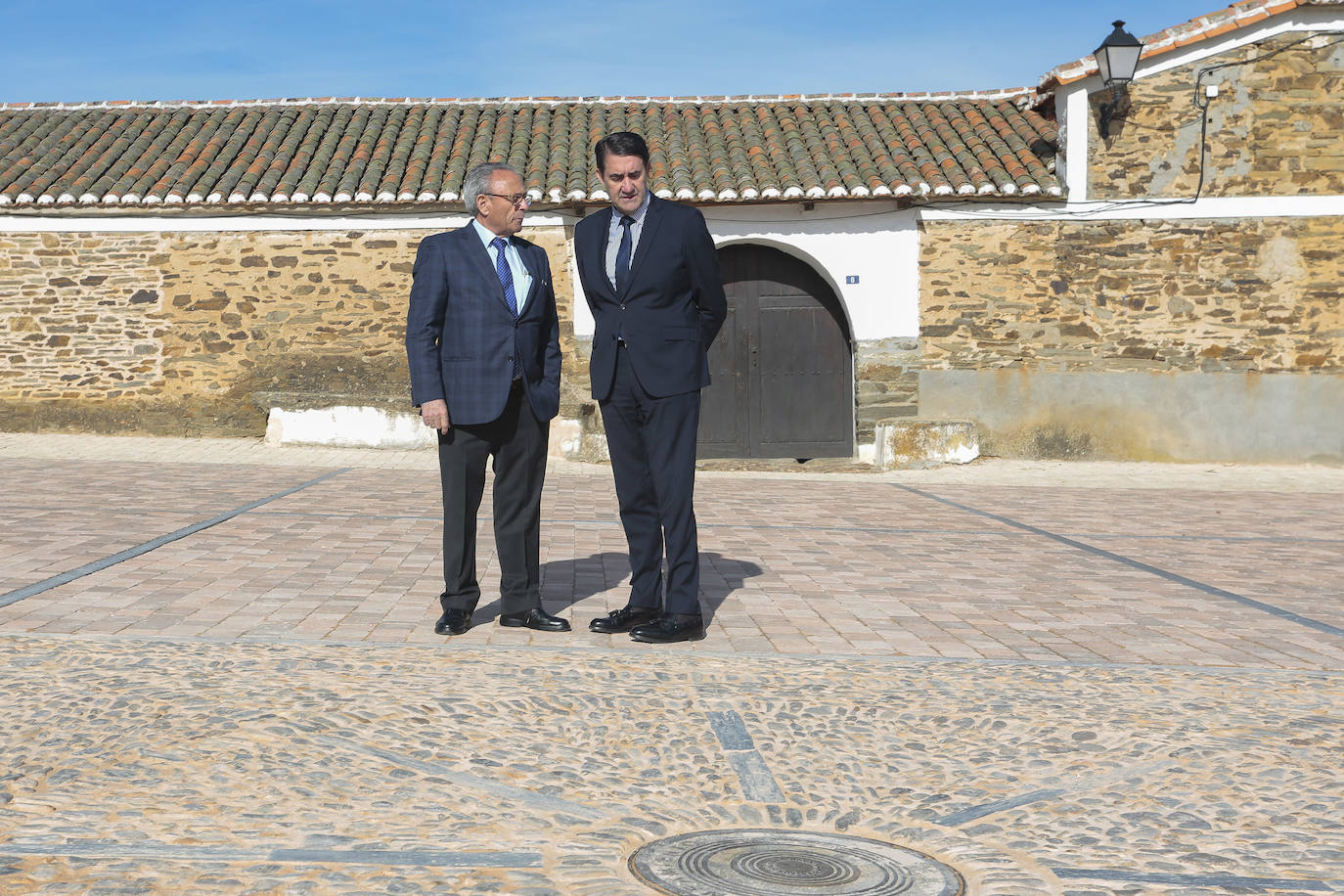 Santiago Millas inaugura su plaza