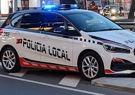 Un vehículo de la Policía Local de León.