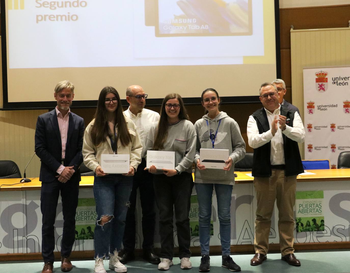 La ULE entrega los premios de la I Olimpiada de Ingeniería Industrial