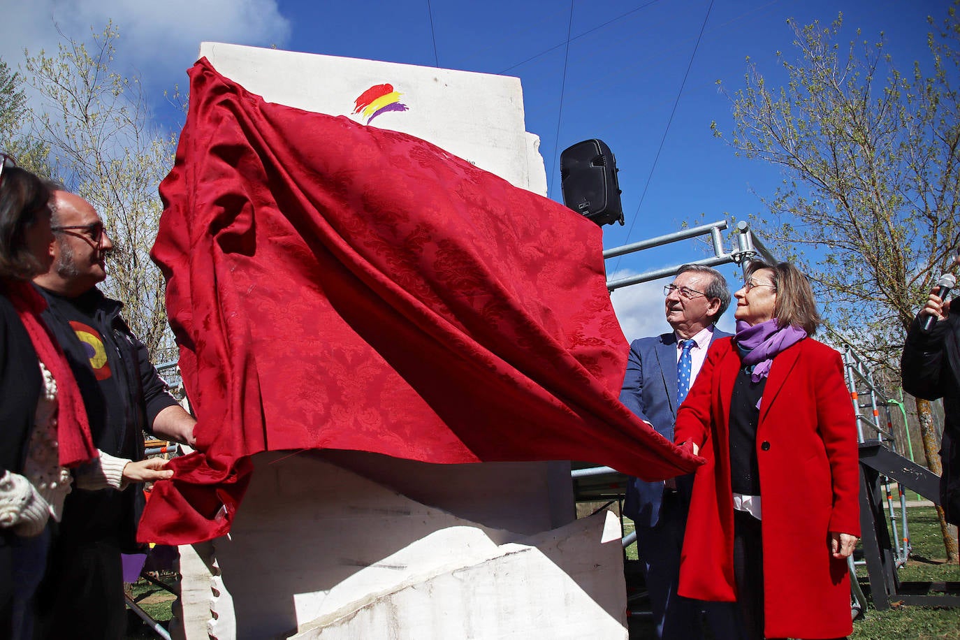 Voz para el silencio