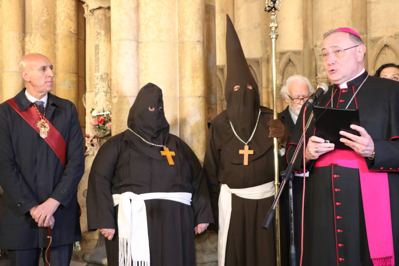 La Procesión y el Acto del Perdón