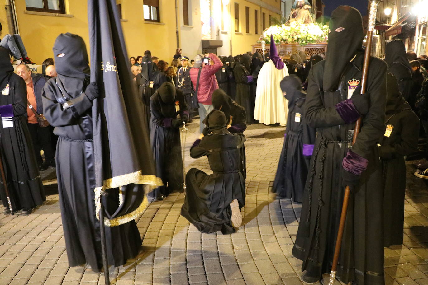 La Procesión de la Virgen de la Amargura