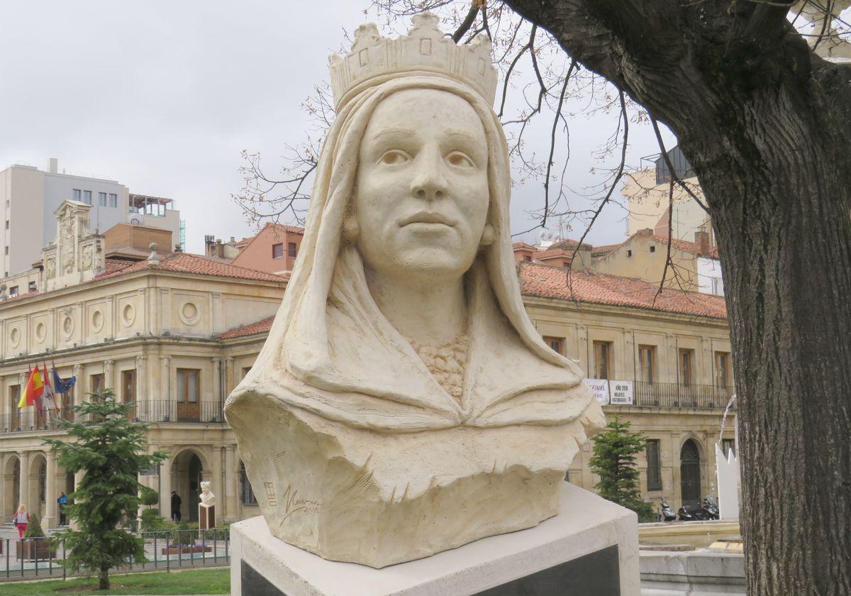 Imagne del busto en honor a doña Urraca en la capital leonesa.