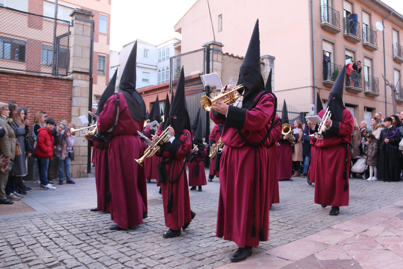 Las Tinieblas y el Santo Cristo de las Injurias