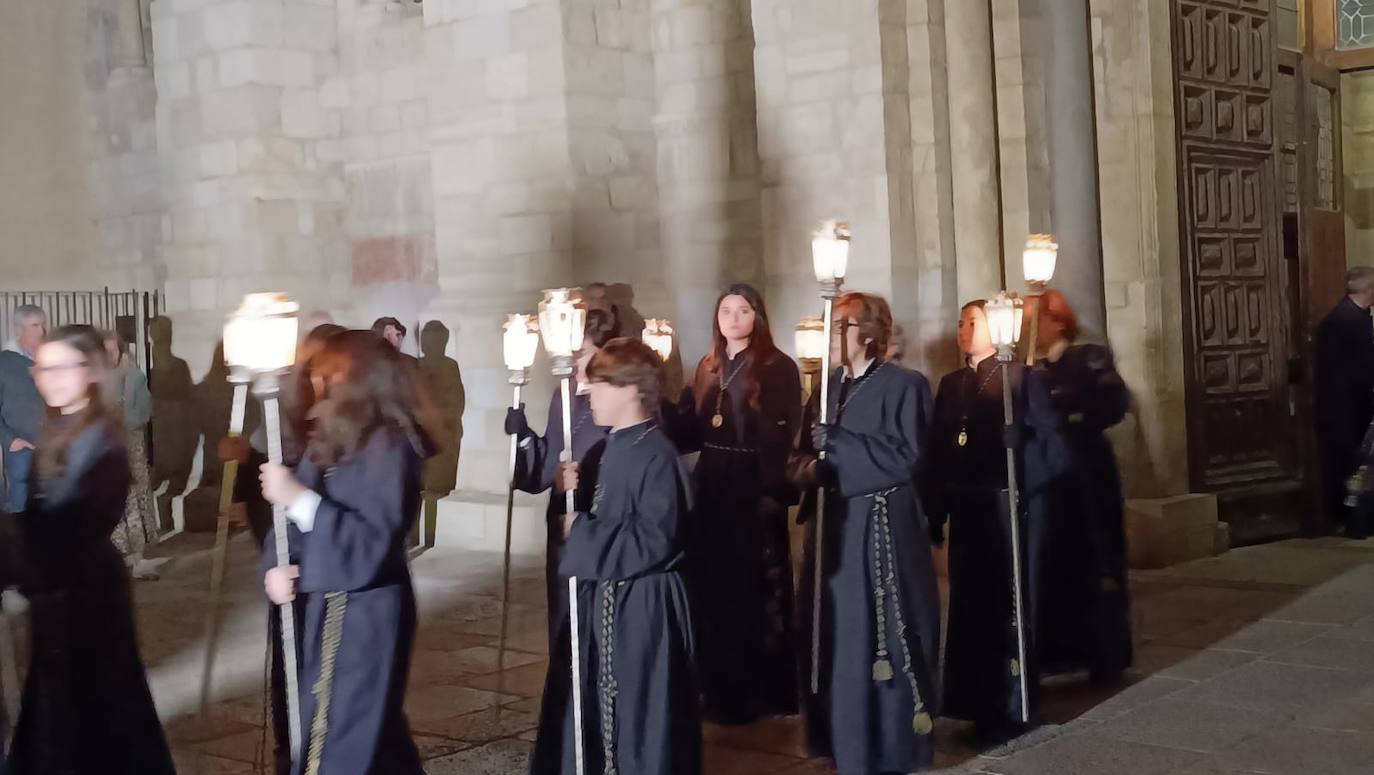 Un emotivo Vía Lucis