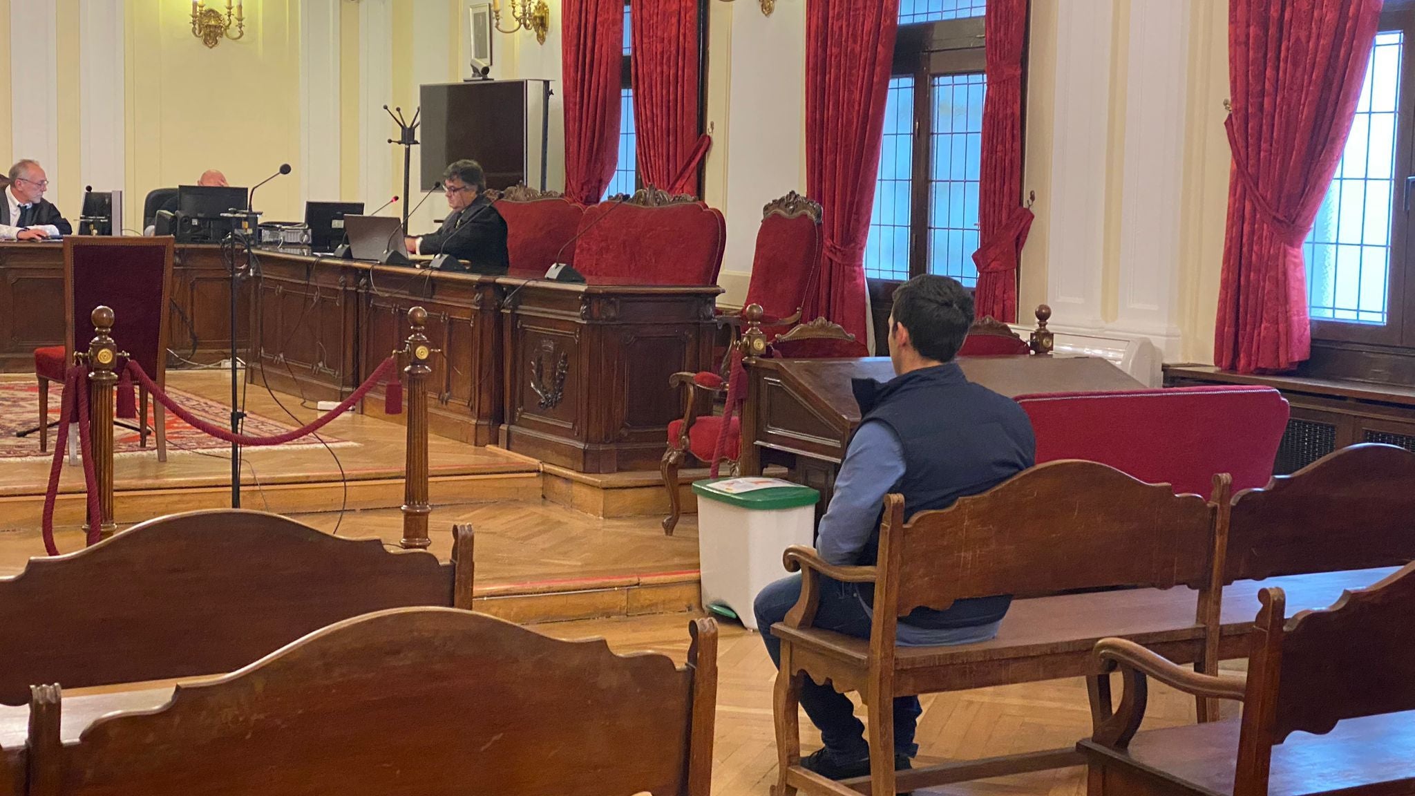 Juicio por abuso en la Audiencia Provincial de León