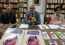 El alcalde de Ponferrada, la concejala de Cultura y el director de la Biblioteca Municipal, en la presentación de la XXIV edición del Salibrín.